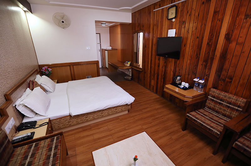 Hotel Vishnu Palace-Deluxe Room View_2